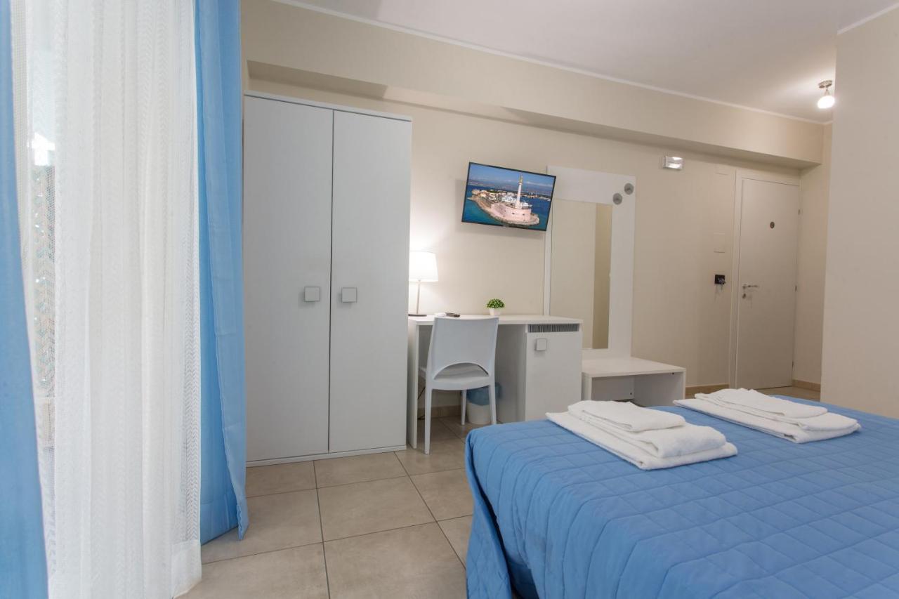 I Granai Messina Bed & Breakfast Dış mekan fotoğraf